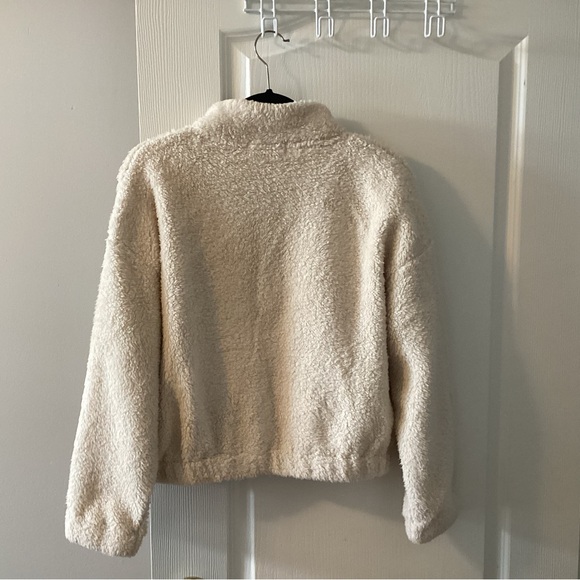 Wild Skye Half Zip. Size medium. -2 - Picture 2 of 6